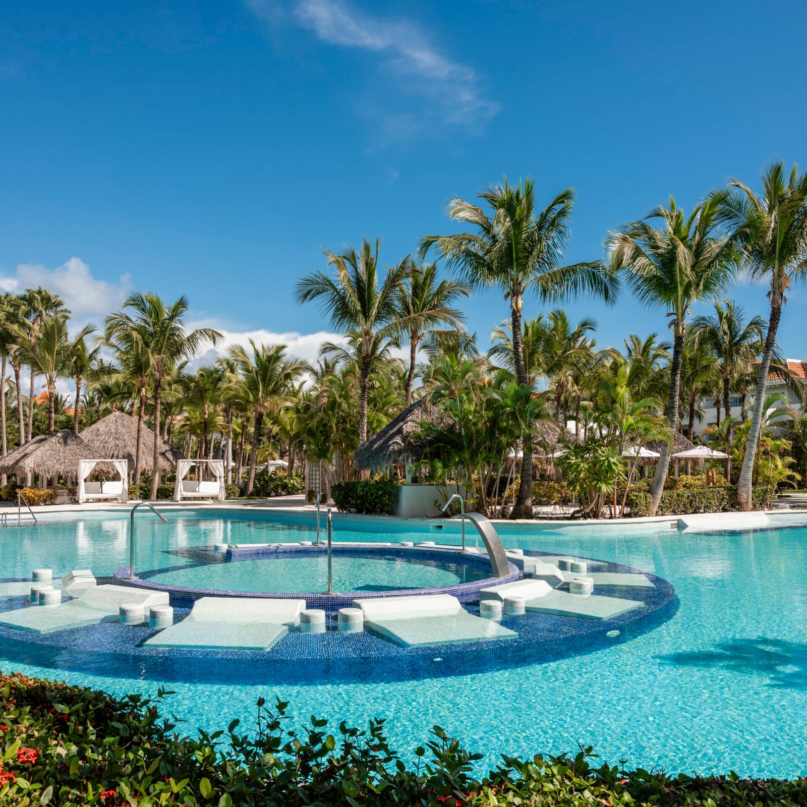 305cZelPuntaCana-Main Pool