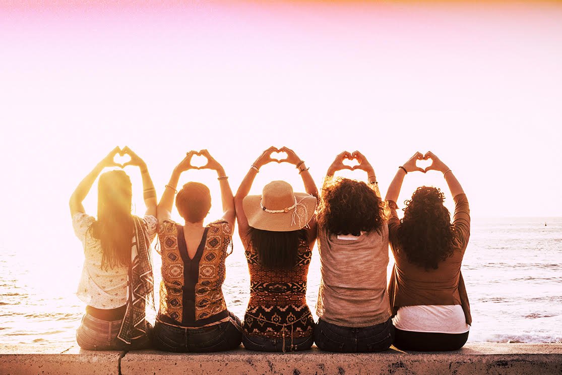 Why taking time to pause before the holidays can help women in midlife reset, reconnect, and begin the new year grounded, clear, and alive.